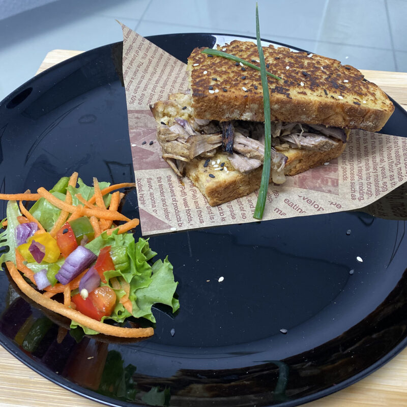 Pulled Black Pepper Beef